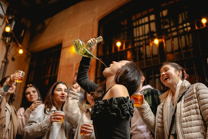 Barcelona Tapas Food Tour with Lunch or Dinner in El Born - Carrer de Montcada: pintxos style picks from the bar