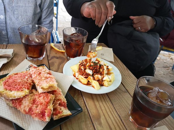 Barcelona Tapas & Wine Private Tour in Traditional Taverns - Logistics That Actually Matter: Start Time, Walking Pace, and Group Size