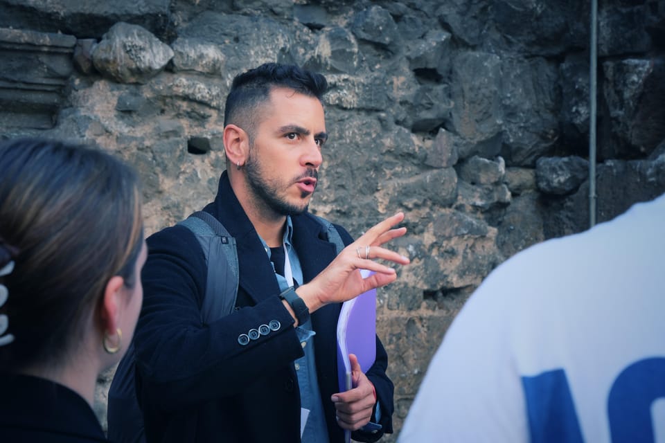 Barcelona: The Spanish Civil War Historical Walking Tour - Spanish Civil War in Barcelona’s streets: what you’ll cover in 2.5 hours