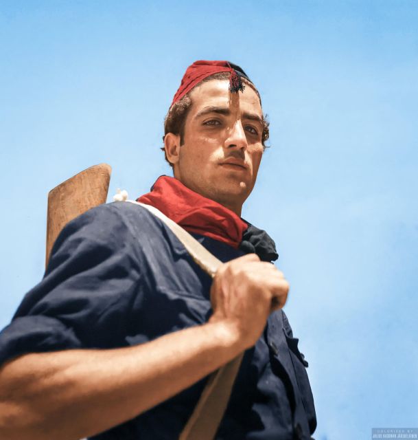 Barcelona: The Spanish Civil War Historical Walking Tour - Hitler, Mussolini, the International Brigades, and Western response