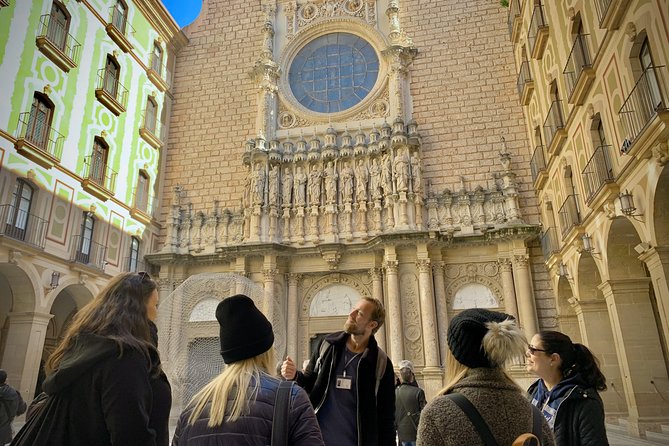 Barcelona to Montserrat Monastery: Tour, Transfers & Basilica - Montserrat Mountain Finish: Routes, Views, and When the Funicular Is Worth It