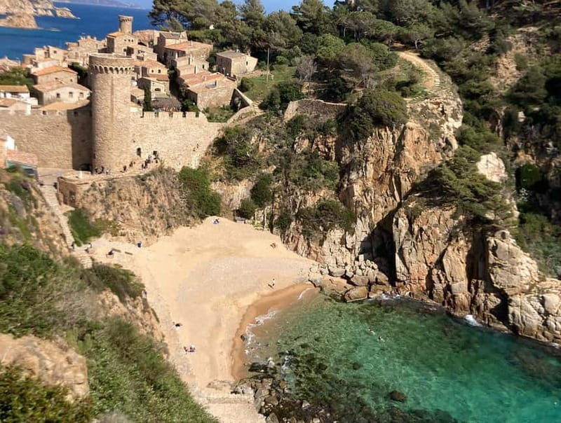 Barcelona: Tossa de Mar & Costa Brava boat, very small group - A 7-Person Morning That Gets You Ahead of the Crowds