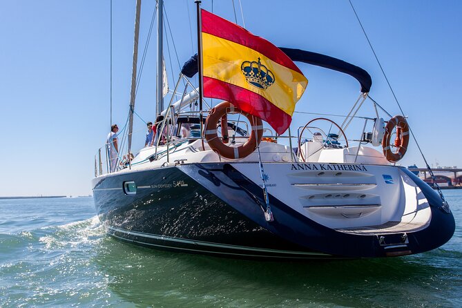 Barcelona Unique Private Luxury Sailing Tour (max 12 people) - Who this Barcelona private sailing tour suits best