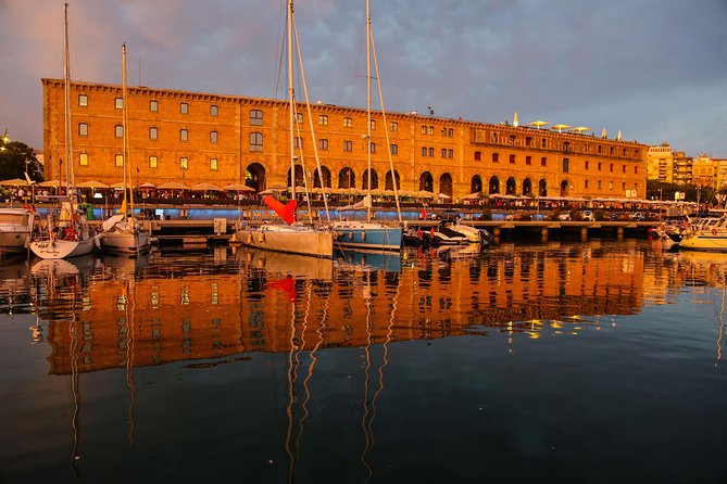 Barcelona Unique Sunset Sailing Experience with Tapas & Open Bar - Quick itinerary flow: what happens during the 2 hours