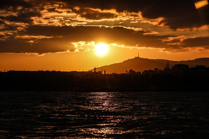 Barcelona Unique Sunset Sailing Experience with Tapas & Open Bar - Who should book this Barcelona sunset sail (and who might not)