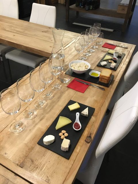 Barcelona Wine Tasting: Catalan and Spanish Wines - Where You’ll Taste: Barcelona’s Old Town and the Big Wooden Doors