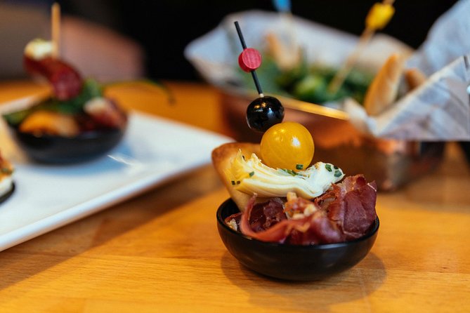 Barcelona With Locals: Wine and Tapas Private Tour - Key things I’d zero in on