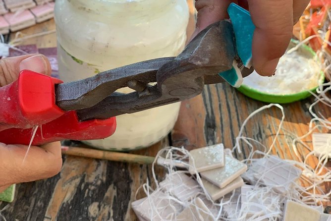 Be an Artisans in Seville for a day - Your mosaic tile: what you’ll make and how the class works