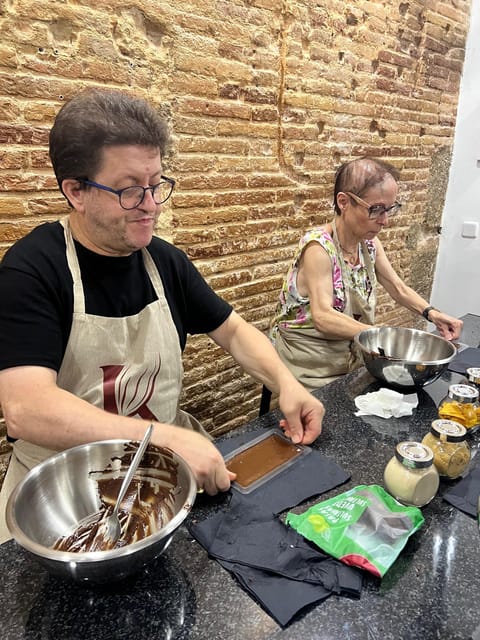 Bean to Bar Chocolate Workshop in Barcelona - Should you book Kina Chocolates bean-to-bar workshop?