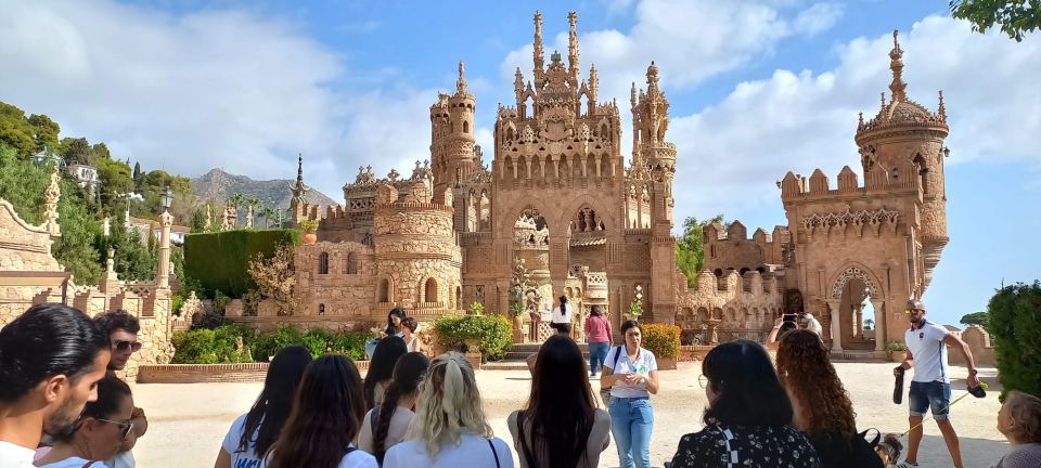 Benalmadena: Colomares Castle Tour with Entry Ticket - The 15th-century story walk and Costa del Sol viewpoints