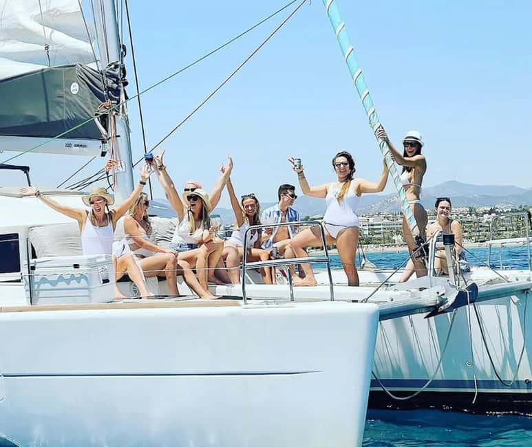 Benalmádena: Sailing & Dolphin Watching with Snacks/Drinks - Drinks, snacks, and music: what’s included and what to plan