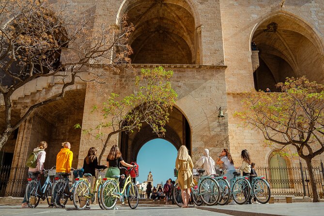 Best Bike Tour Dutch & English in Valencia - Stop-by-stop: what you’ll actually see (and what may cost extra)