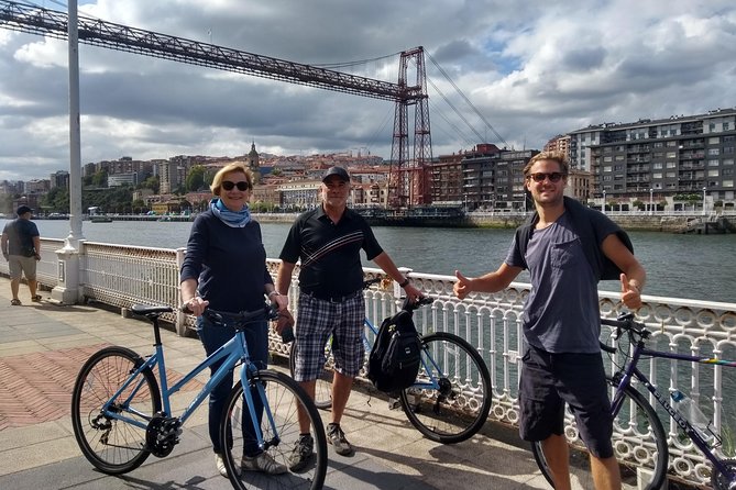 Bike tour with Pintxos & Drinks in Getxo (Scenic Bilbao Seaside) - From Baster Taberna to the Promenade: How the 2h45 Ride Flows