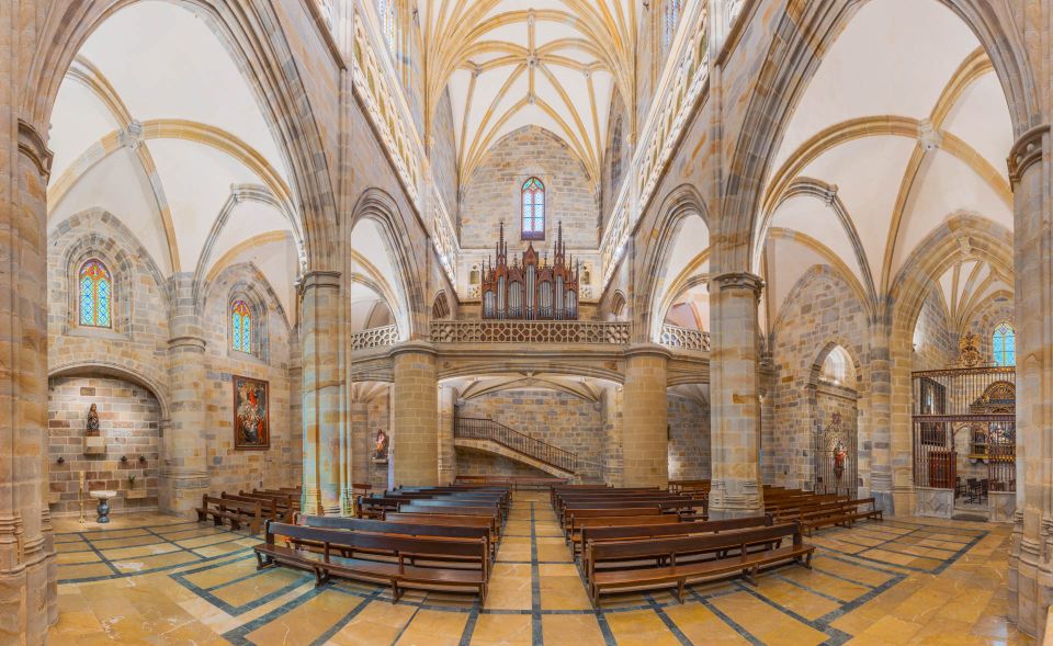 Bilbao: Bilbao Cathedral and San Anton Church Entry Ticket - Timing your visit: cathedral hours vs. San Anton hours