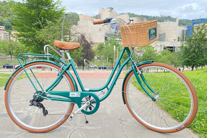 BILBAO-City Highlights Bike Tour - Doña Casilda Park and City Hall: A Break and a Power Center