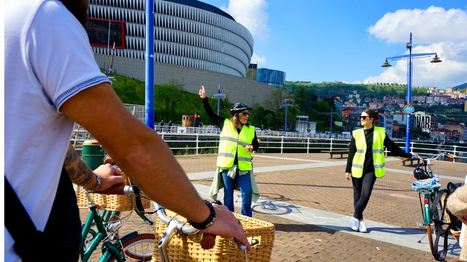 Bilbao: City Highlights Guided Bike Tour - Euskalduna Palace, Doña Casilda Park, and a break from the hard edges