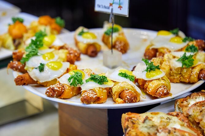 Bilbao Food Tour – Basque Gastronomy Experience - Andra Maria Kalea: Txakolí, Bar Culture, and the Street Energy