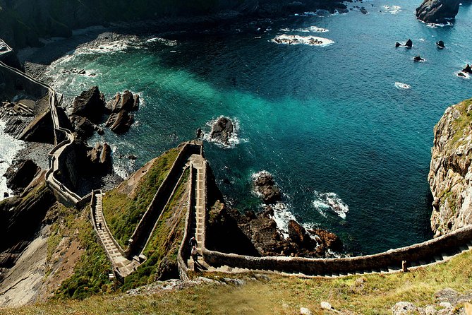 Bilbao, Guggenheim and Gaztelugatxe from San Sebastian - Transfers, group size, and why waiting time usually stays low