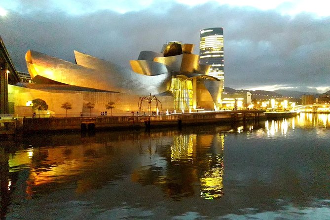 Bilbao: Guggenheim Like Never Before: VIP Access. Small Group.Top - The Guggenheim Bilbao in 2 Hours: What You’re Actually Buying