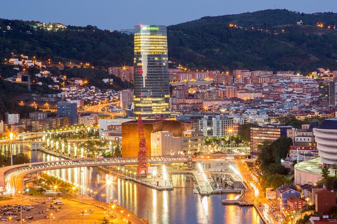 Bilbao Walking Small Group Tour - Your guide makes the difference: names to look for and what they bring
