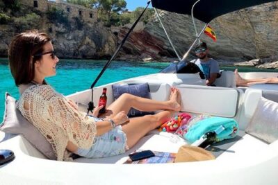 boat rental - Price and Inclusions: What You Pay For (and What You Don’t)