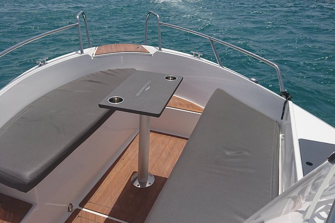 Boat rental in Torrevieja - What’s included: GPS, Bluetooth music, and safety gear that isn’t an afterthought