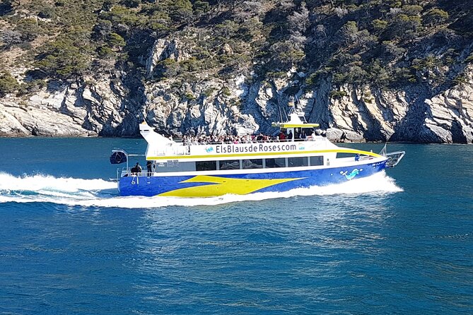 Boat through Cap de Creus and Port Lligat visit Cadaqués 1H30 - Should you book it?