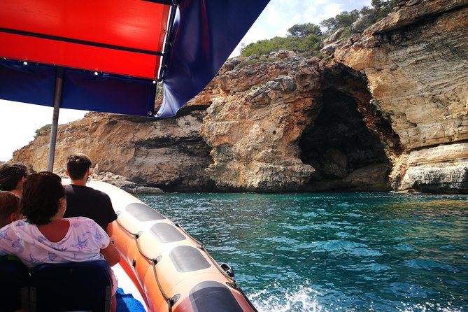 Boat tour from Cala Figuera to Caló del Moro and S´Almonia - Who this boat-and-swim tour suits best