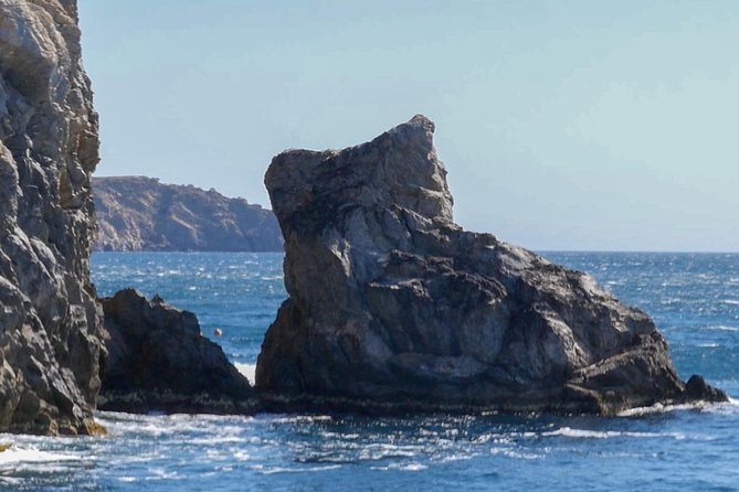 Boat Trip to Cadaqués from Roses with STOP 1:30h/2H/ in Cadaqués - Roses to Cadaqués by boat: the simple way to beat summer logistics