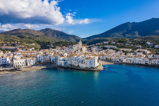 Boat Trip to Cadaqués from Roses with STOP 1:30h/2H/ in Cadaqués - The cave bonus on the way back: short, shallow, and best treated as extra flavor