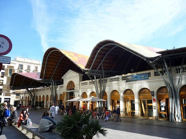 Boqueria & St Caterina Markets with Food & Tapas Small Group Tour - Key takeaways before you go