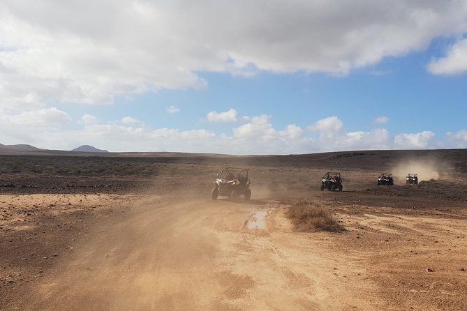 Buggy 3h Guided tour of the north of Lanzarote - Viewpoint Moments: Wind, Chilly Air, and Getting the Best Shots