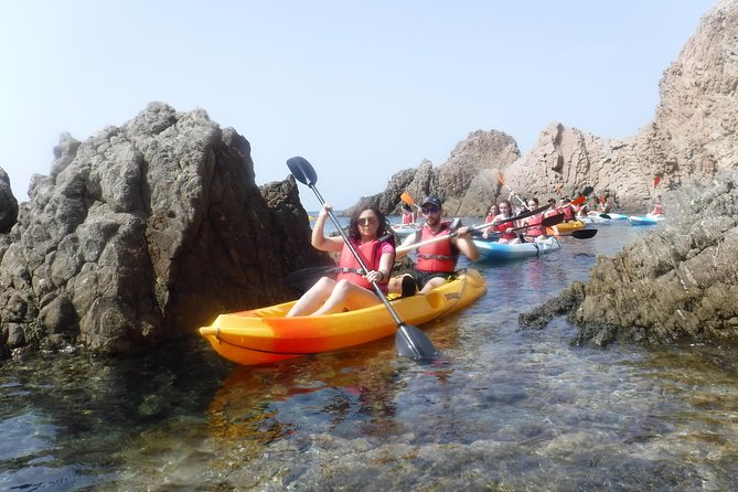 Cabo de Gata: Tour en kayak y snorkel full face + fotos incluidas - On the water: paddling the volcanic coast with an instructor