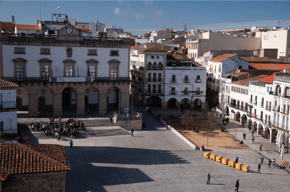 Cáceres: City Highlights Walking Tour with Local Guide - Why the 12th-century Moorish walls feel real (not just historical)