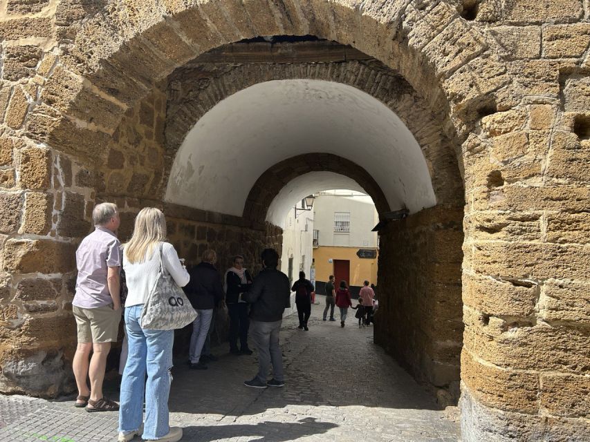 Cadiz: City Center Guided Walking Tour - Why a 1-hour guided walk fits Cádiz so well