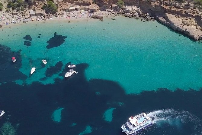 Cala Salada and Unspoiled North Beach Tour. Snorkelling and Aquarium - On-board vibe: music, commentary, and that full-day feeling