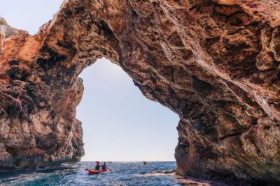 Cala Varques: Guided Sea Caves Kayak & Snorkeling Expedition - The first paddle: Estany d’en Mas, a hidden gem stop, then Cala Falcó views