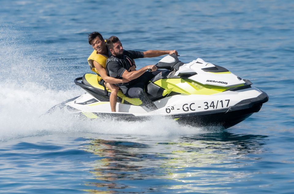Caleta de Fuste: Jet Ski Circuit Experience - The 20-minute jet ski circuit across Caleta de Fuste