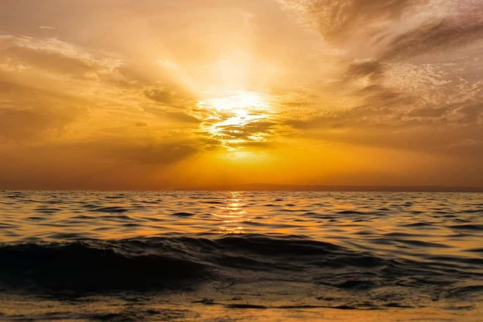 Calpe: Boat Tour with Sunset Option & DJ - Two options on the same boat: daytime coves vs sunset cava