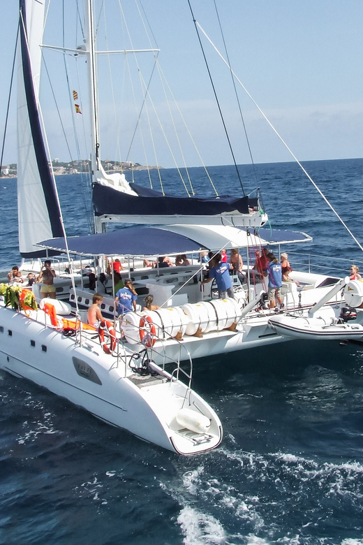 Cambrils: Costa Daurada Sail Catamaran Cruise - Snorkelling Gear and Simple Water Time: What to Expect