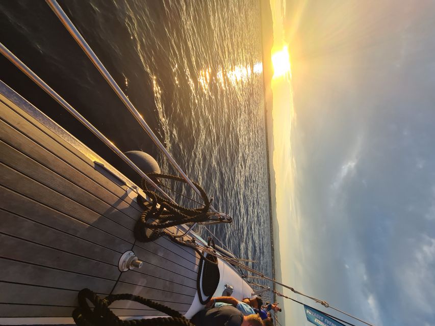 Cambrils: Costa Dorada Sunset Catamaran Cruise with Drinks - Price and value: when $38 makes sense