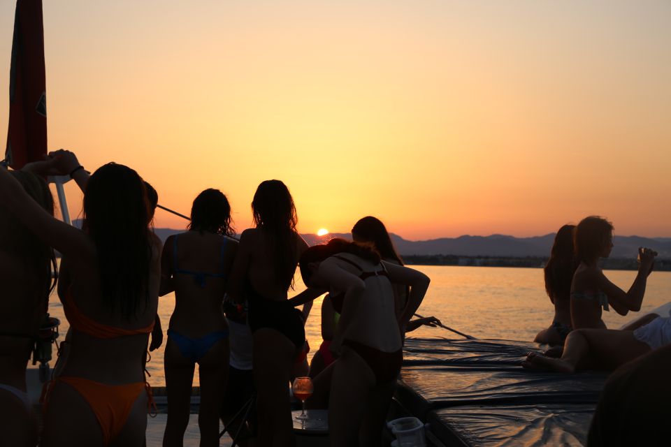 Cambrils: Sunset Catamaran Cruise & Drinks w/ Sunbed - Price and Value: Why $42 Feels Fair Here