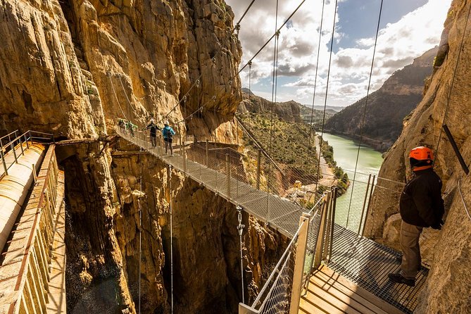 Caminito del Rey and Ardales Guided Tour from Costa del Sol - The full route: Costa del Sol views, Ardales time, then El Caminito del Rey