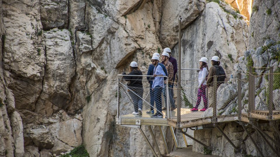 Caminito del Rey: Guided Hiking Tour with Entrance Tickets - What to bring so the walk stays comfortable