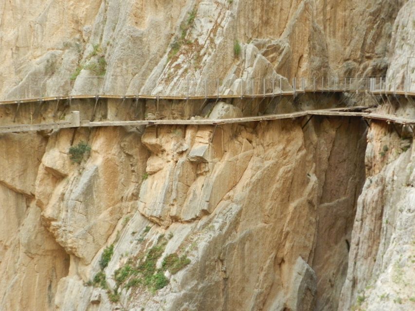 Caminito del Rey: Trekking Tour with Hiking Guide - Returning from Acceso Norte: plan for the shuttle reality