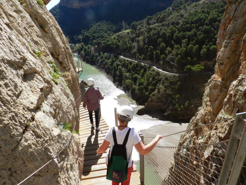 Caminito del Rey: Trekking Tour with Hiking Guide - Who should book this hike (and who should skip it)