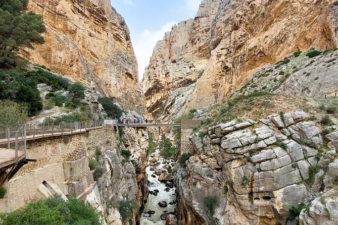 Caminito del Rey with Pickup from Malaga City - Shoes, rules, and the stuff that can ruin your day if you ignore it