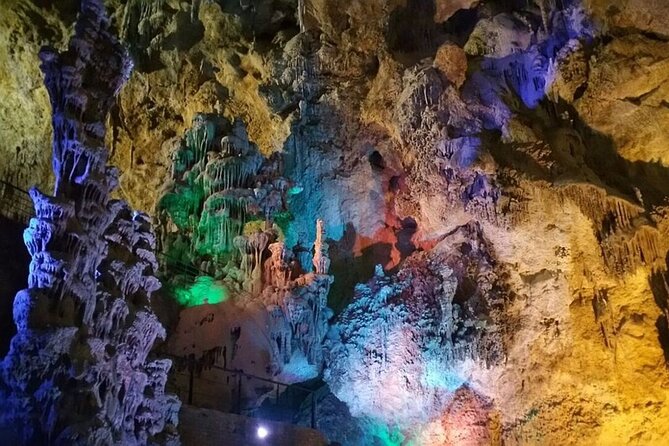 Canelobre Caves and Busot Tour with Transfer from Alicante - Ethnic Music Museum: why 30 minutes feels just right