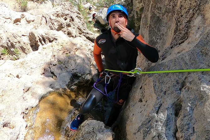 Canyoning Adventure Rio Verde in Granada - Timing and the drive out: Granada to Otívar to the canyon