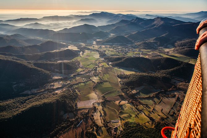 Catalonia Hot Air Balloon Ride and Breakfast over the Volcanoes of la Garrotxa - Key things to know before you book
